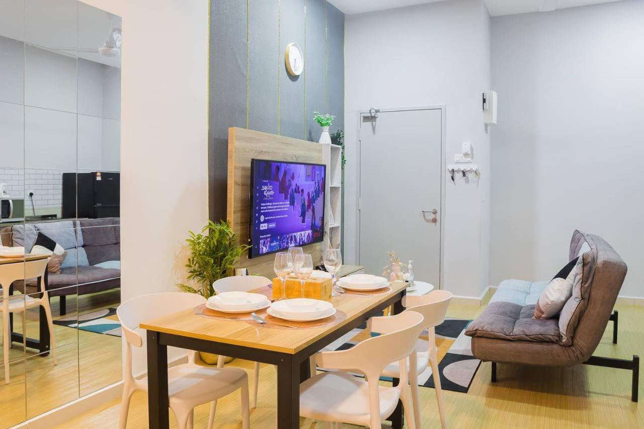 Apartment Valley With Netflix By I-home Kuantan