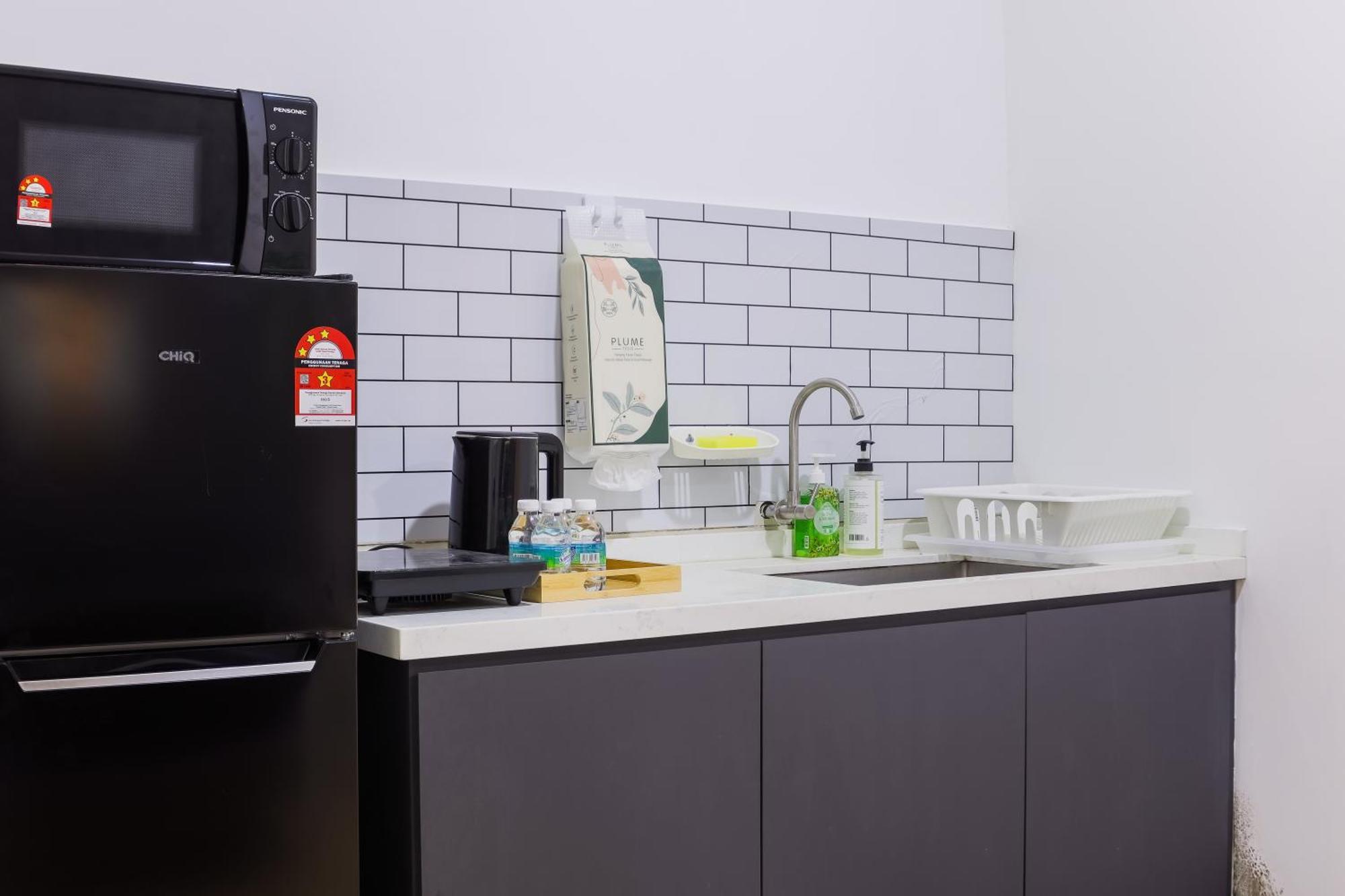 Apartment Valley With Netflix By I-home *